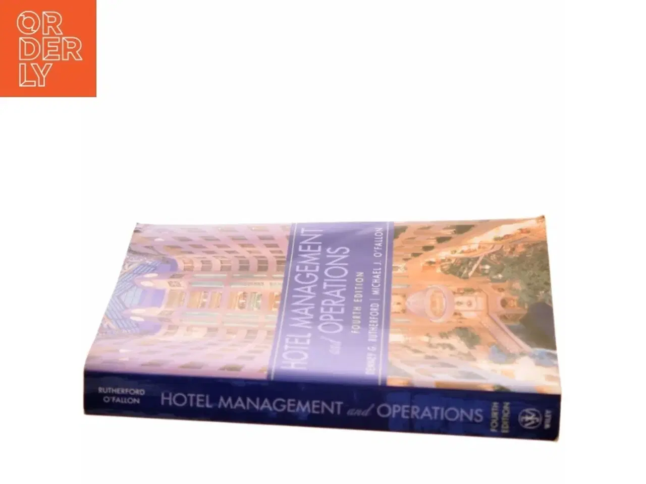 Billede 2 - Hotel management and operations (Bog)