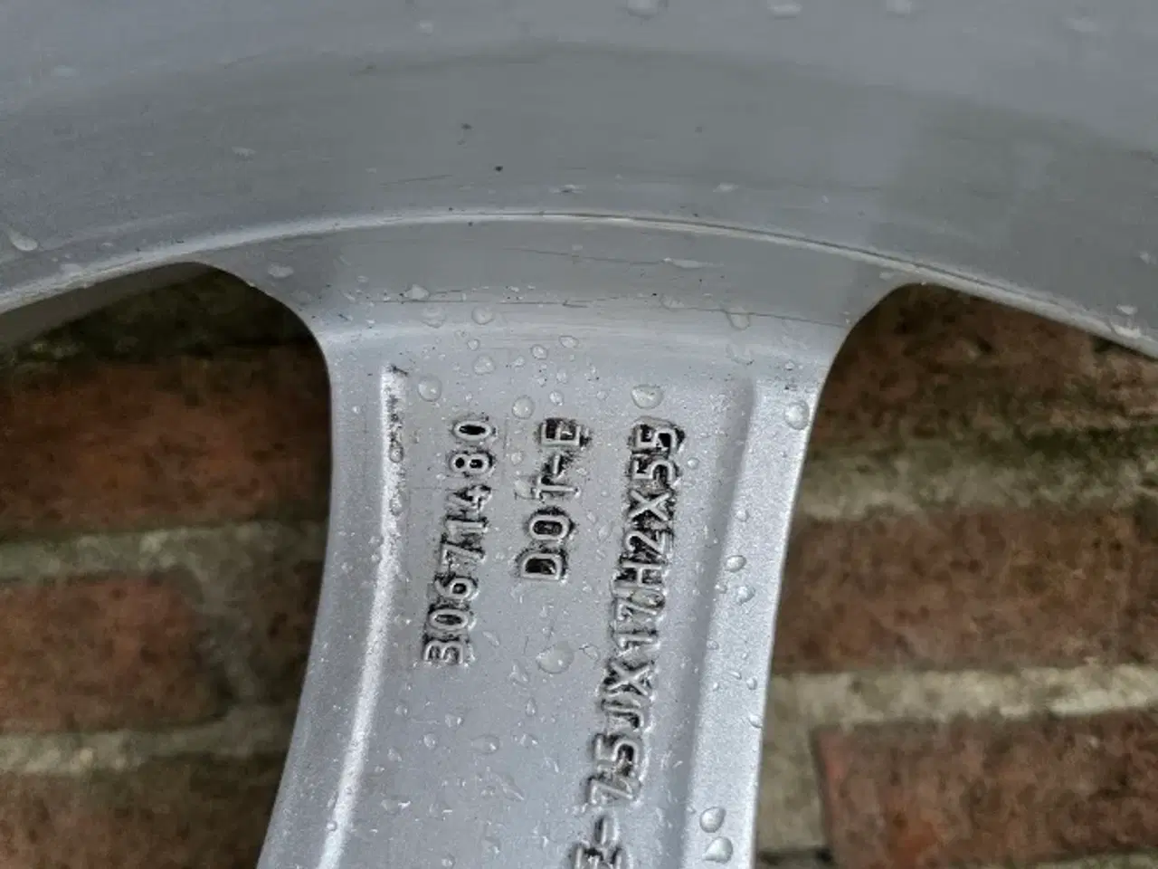 Billede 3 - Volvo 5x108 Fælge med Goodyear dæk til salg