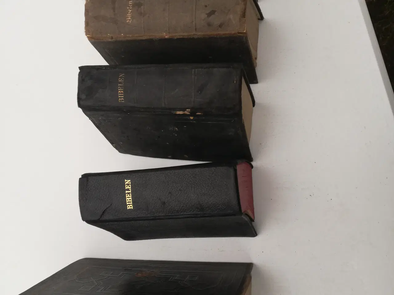 Billede 2 - 5 stk gamle bibler 