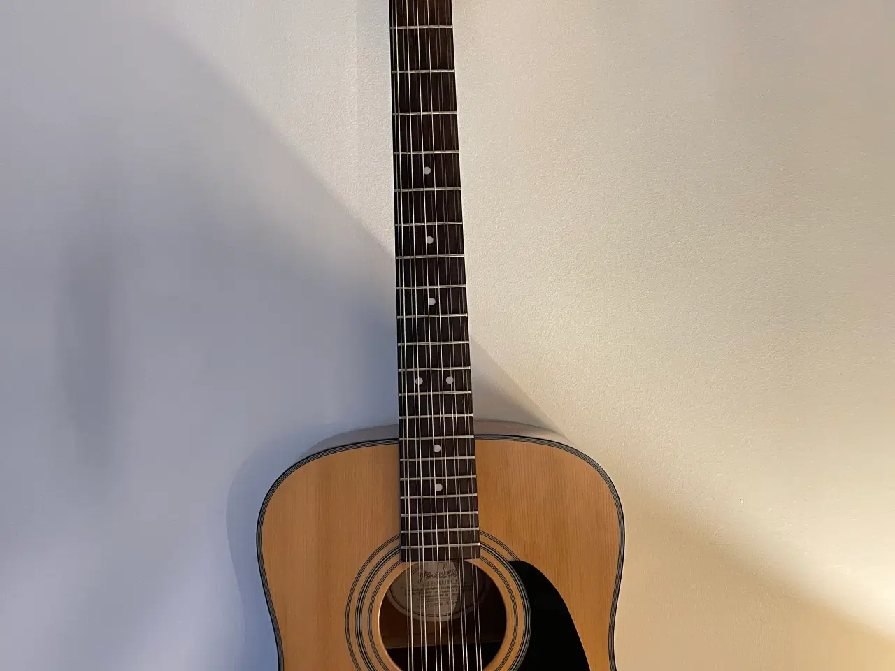 Billede 1 - 12-strenget Fender westernguitar sælges