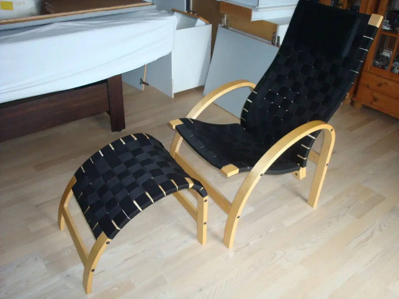 Billede 1 - Lænestol med skammel