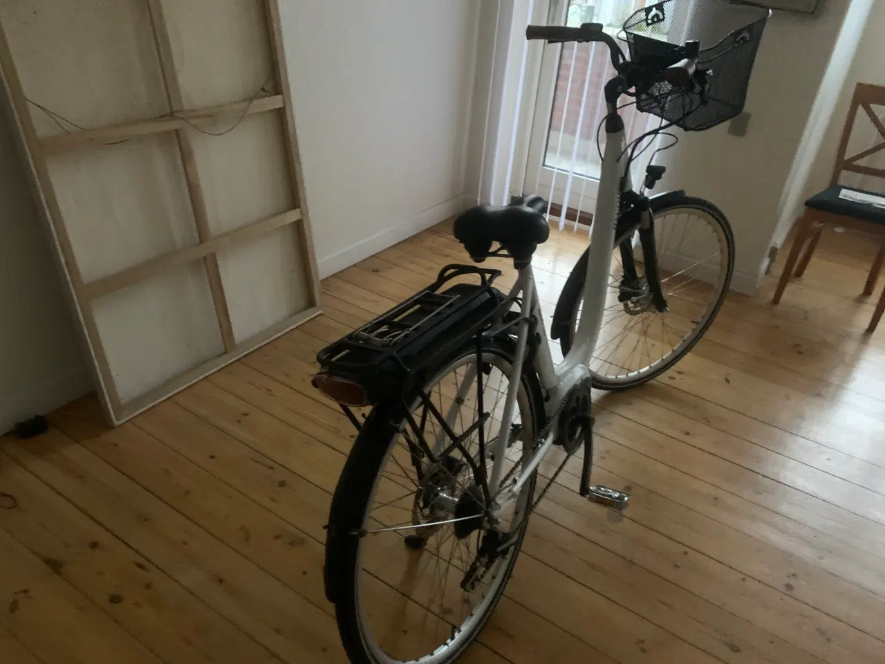 Billede 5 - Flot sco dame elcykel med centermotor