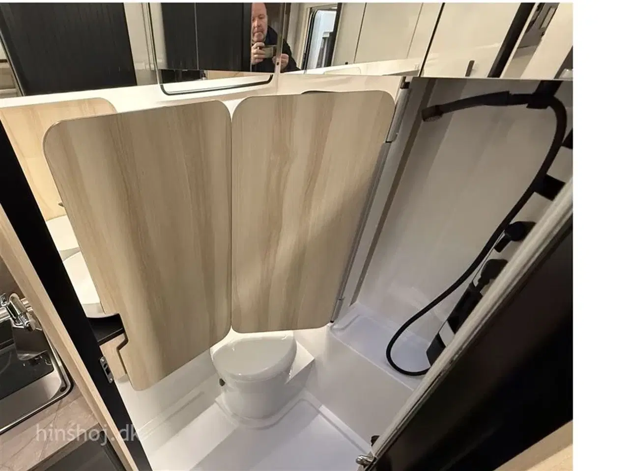 Billede 8 - 2026 - Hobby De Luxe 460 SL   Flot enkeltsengsvogn fra Hinshøj Caravan A/S