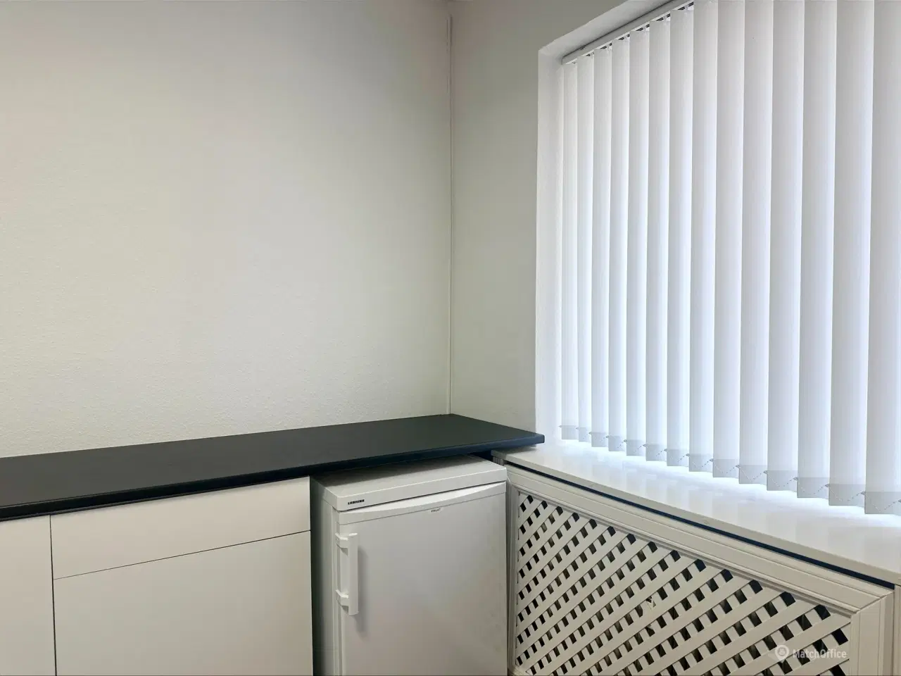 Billede 8 - Central beliggenhed på gågaden