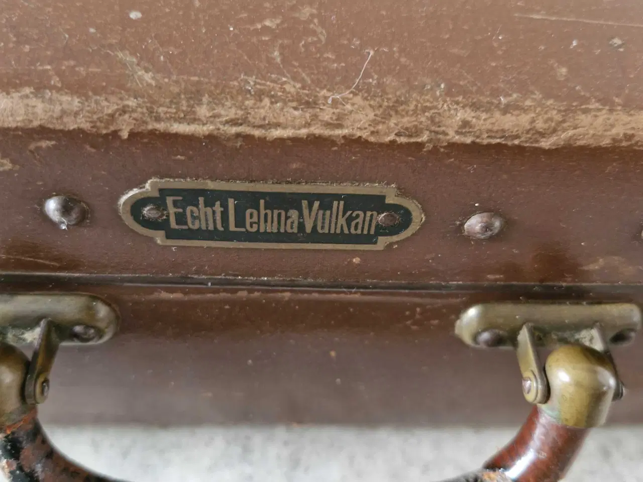 Billede 2 - Retro brun kuffert 