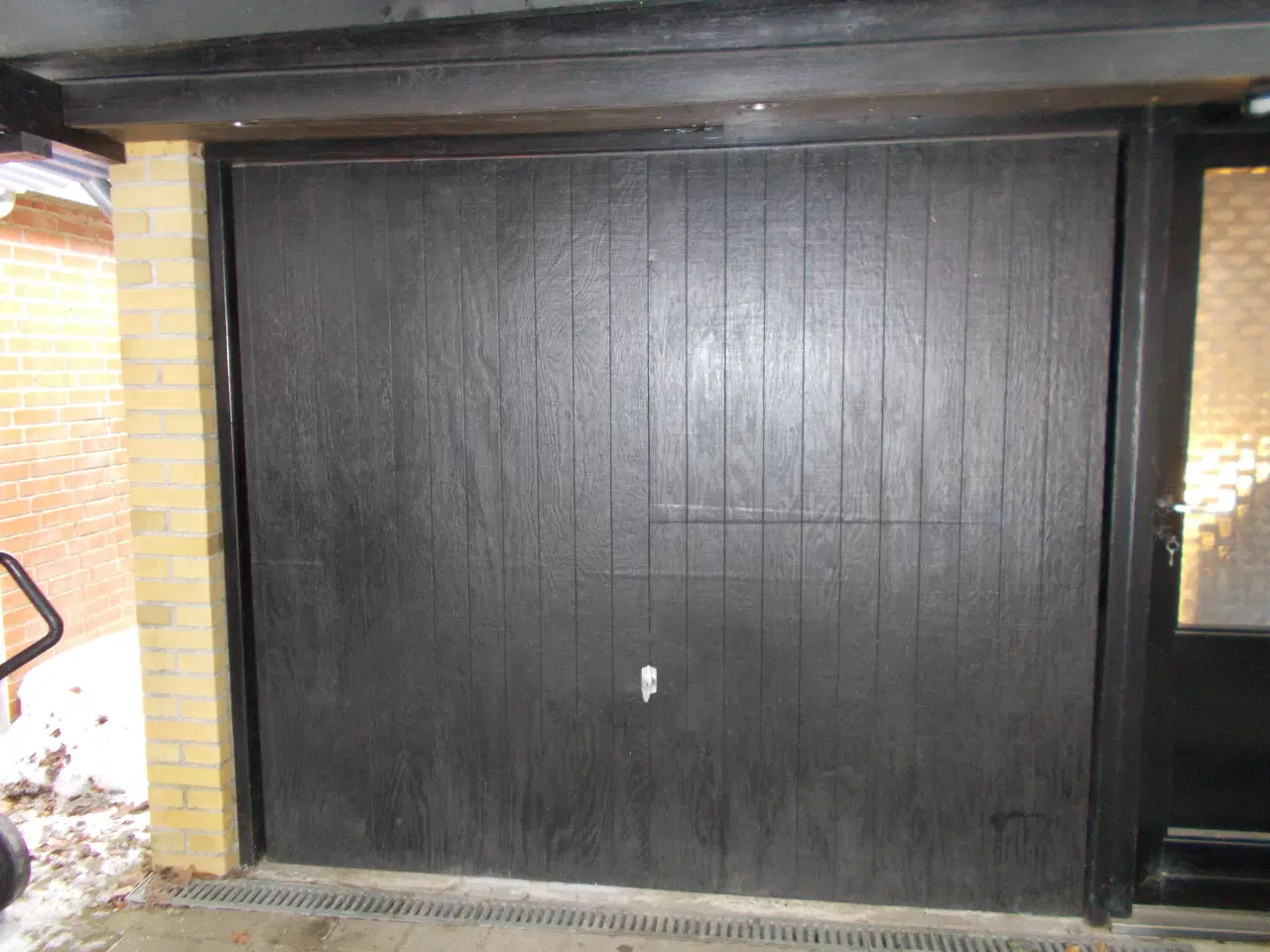 Billede 1 - garage vippe port