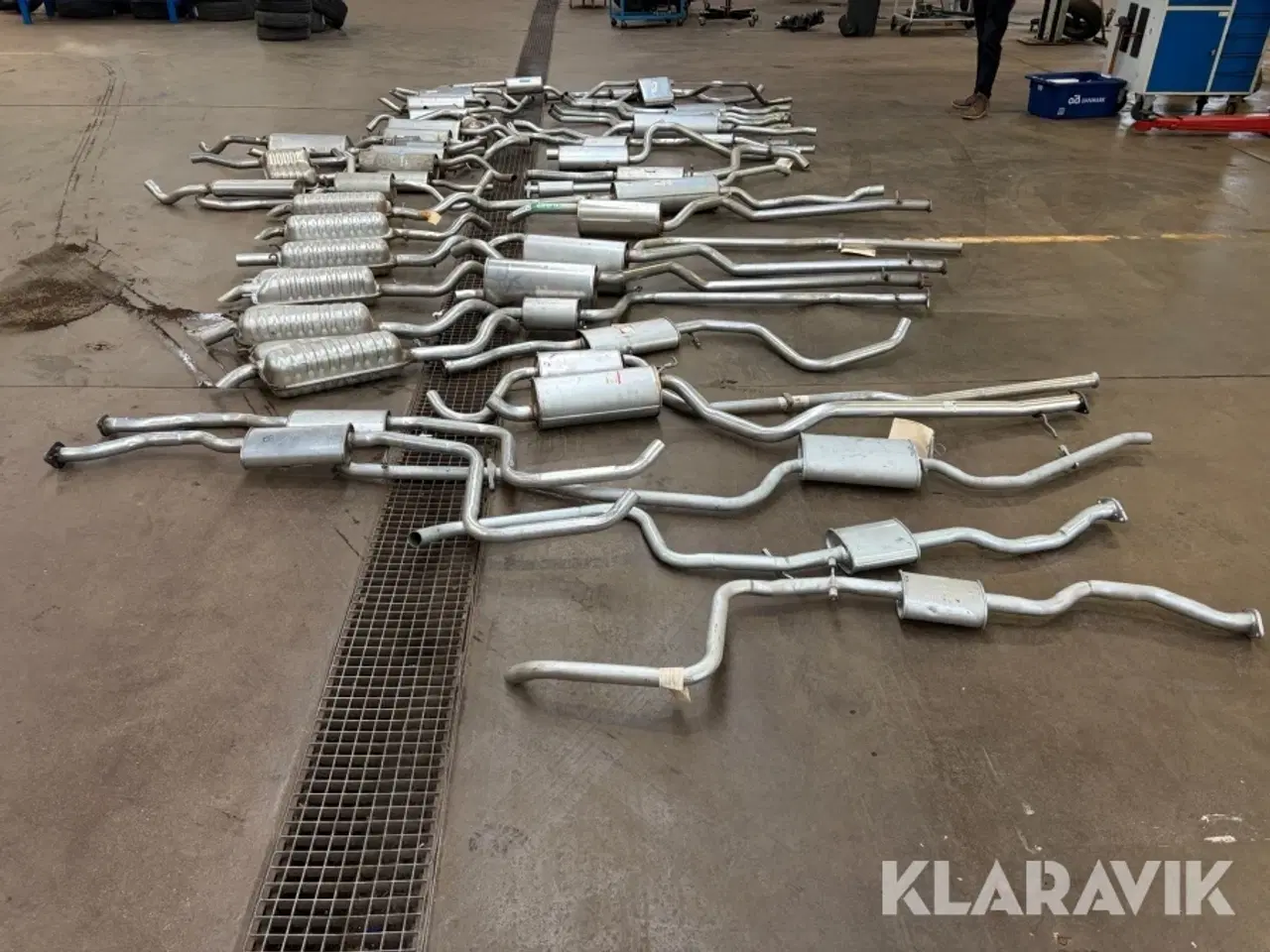 Billede 5 - Blandet udstødninger 49 styk