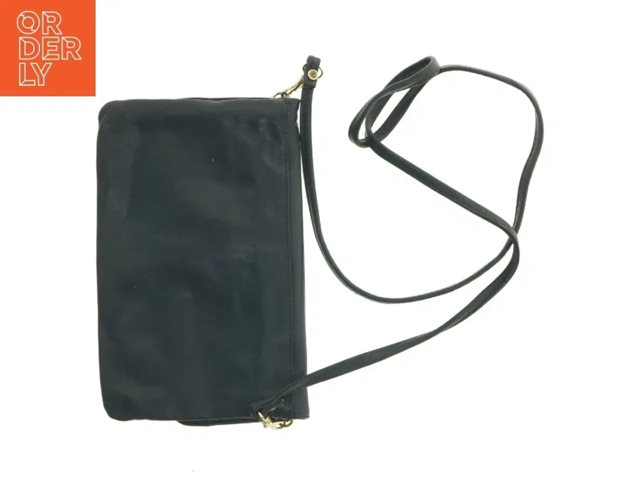Billede 4 - Sort Crossbody skuldertaske i blød glat læder med aftagelig og indstillelig rem (str. 22 x 14 cm)