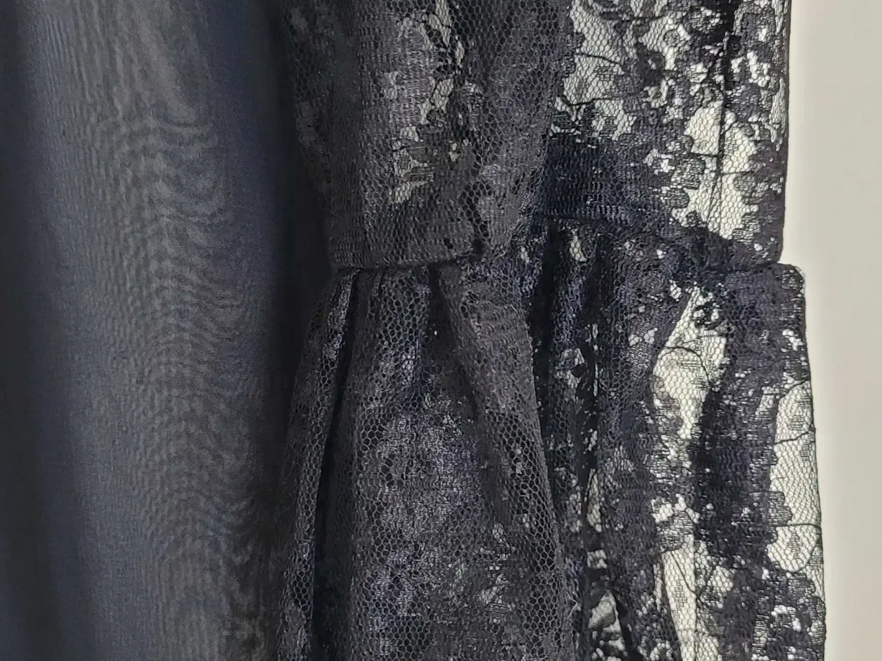 Billede 2 - Skræddersyet skjortebluse  / jakke