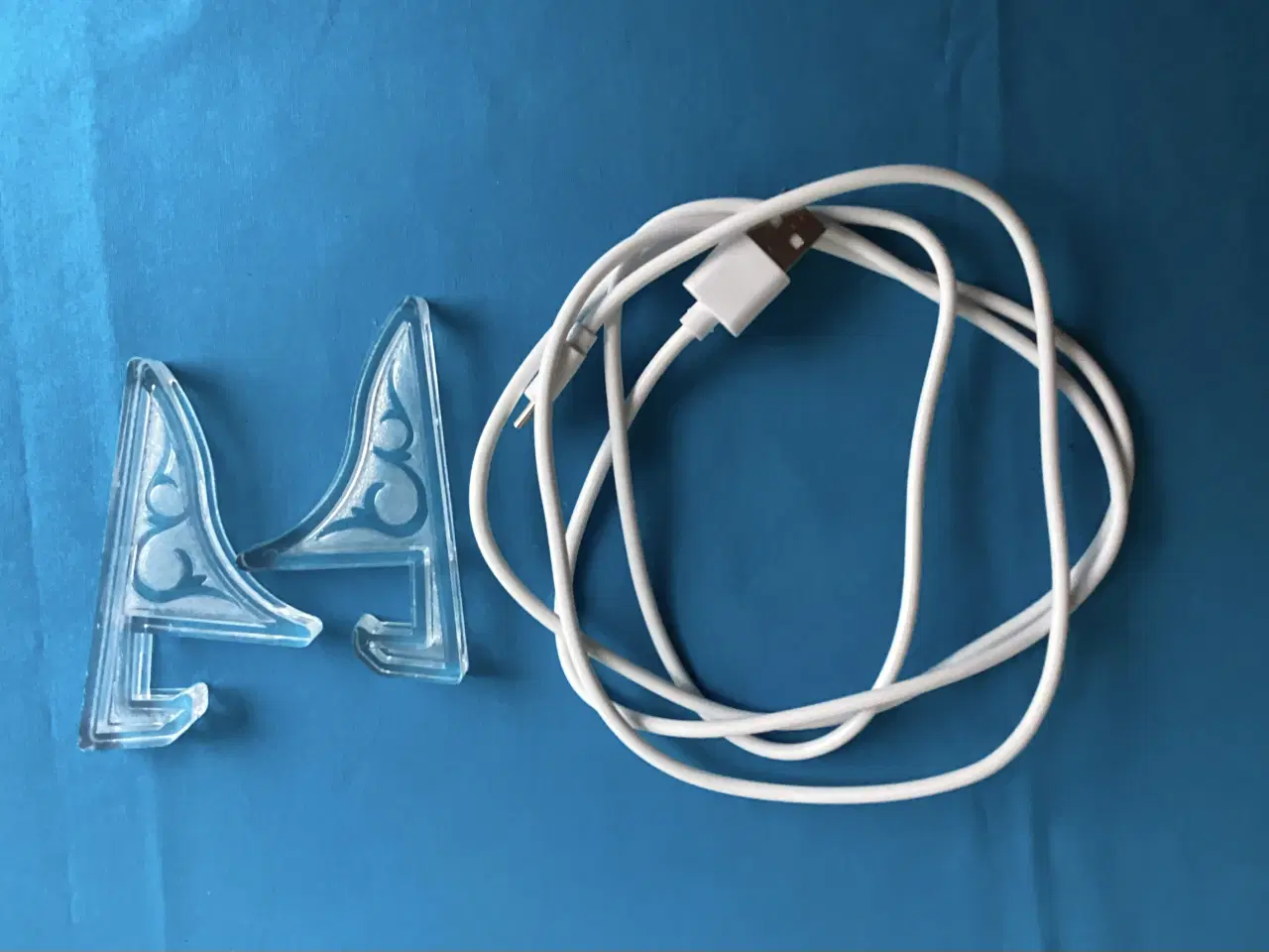 Billede 6 - Pokemon lampe, en lys dekoration Charizard