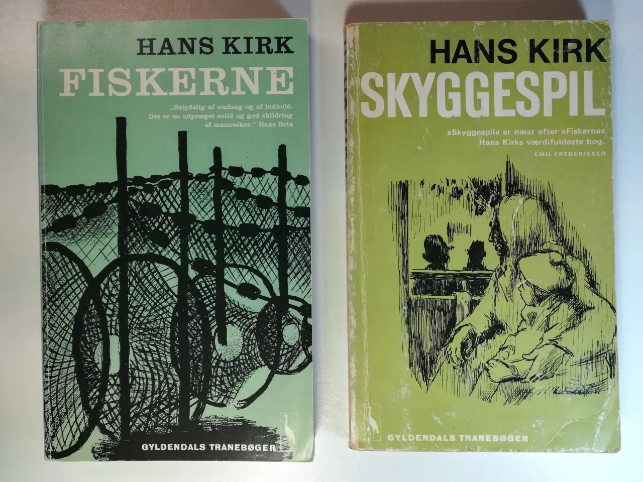 Billede 1 - FISKERNE + SKYGGESPIL, af Hans Kirk sælges samlet 