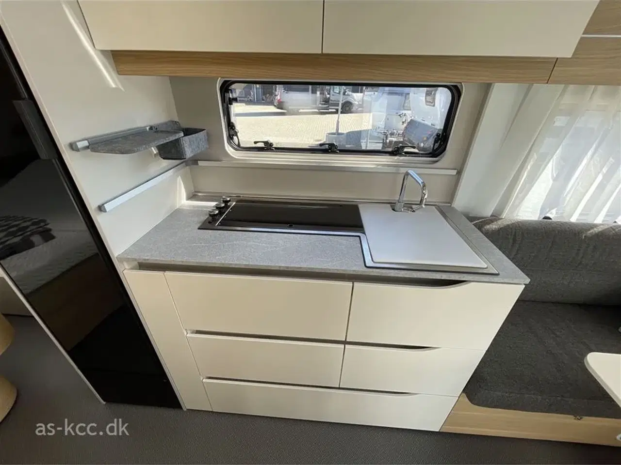 Billede 5 - 2023 - Adria Adora 613 UT   Adria Adora 613 UT   Dobbeltseng