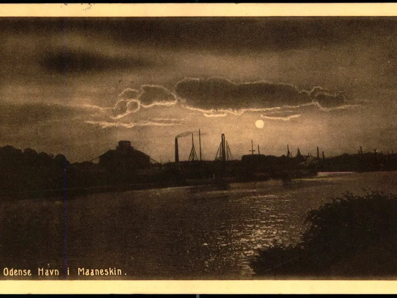 Billede 1 - Odense - Havn i Måneskin - Stender 48222 - Brugt