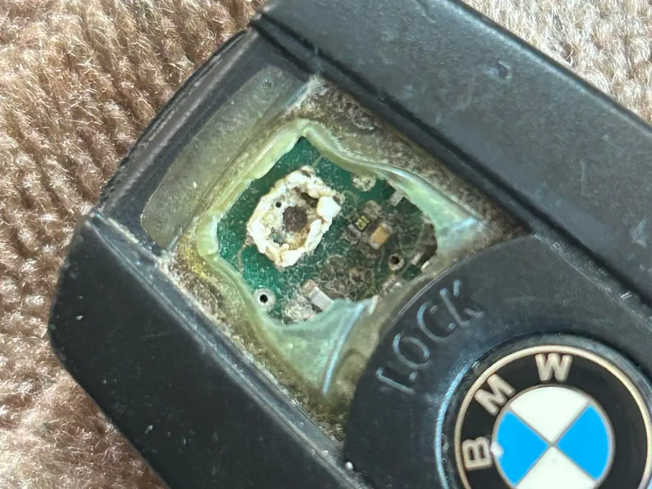 Billede 1 - Bil nøgle ??