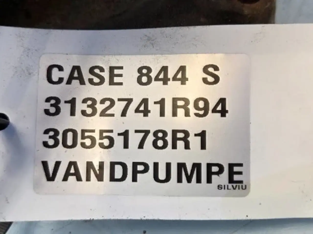Billede 5 - Case D268 Vandpumpe 3132741R94