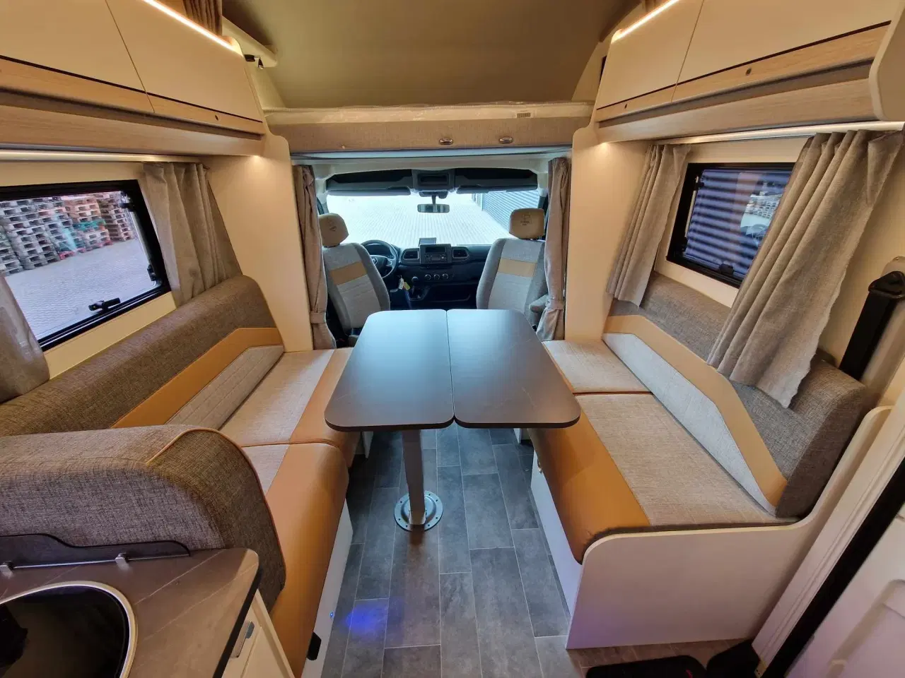 Billede 9 - 2025 - Ahorn Camp A640