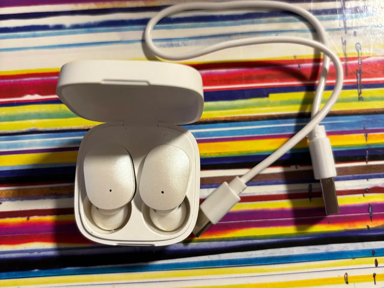 Billede 1 - Trådløse earbuds fra Brookstone (Købt i USA)