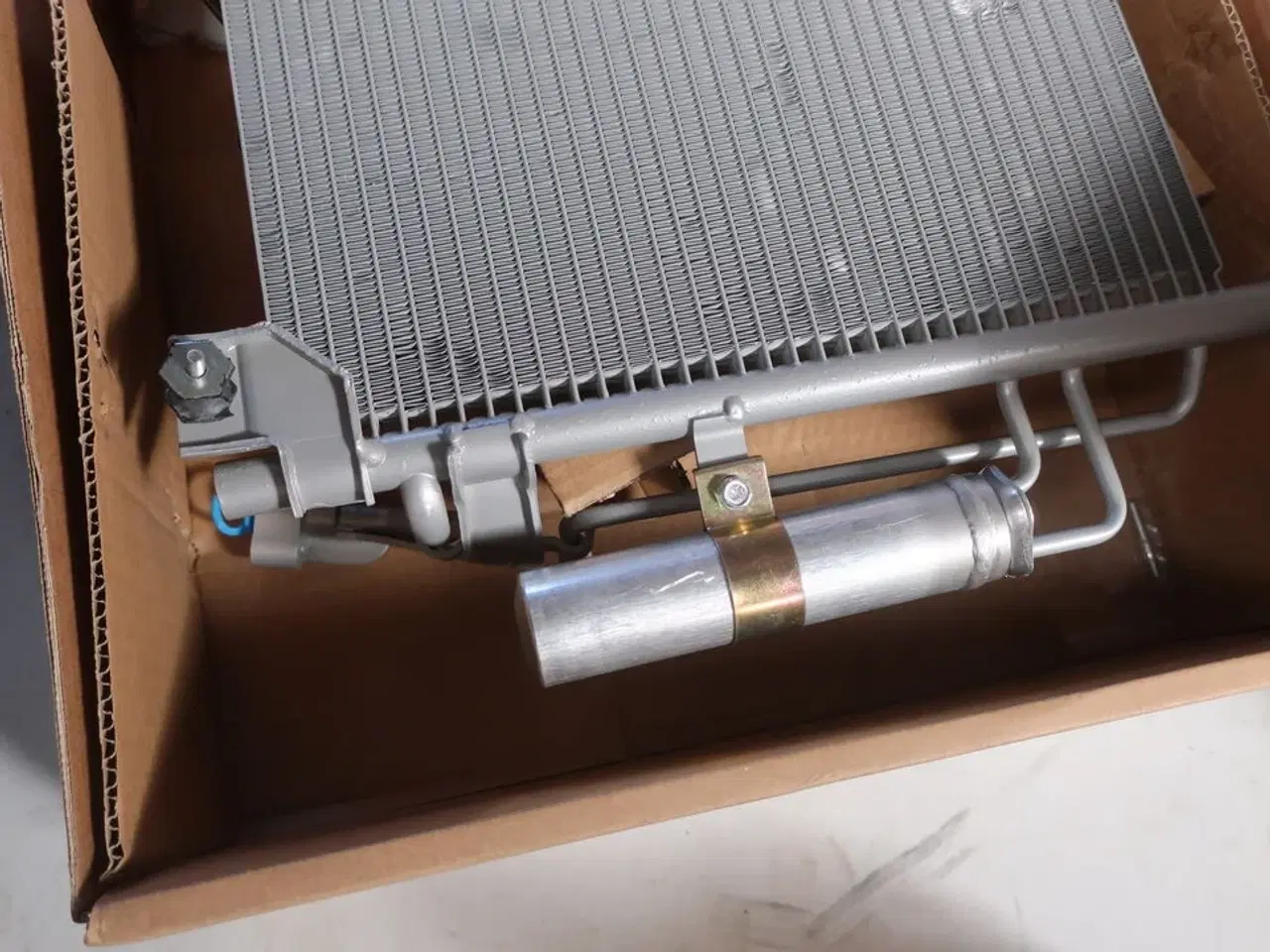 Billede 2 - Engine cooling & climate parts NISSENS