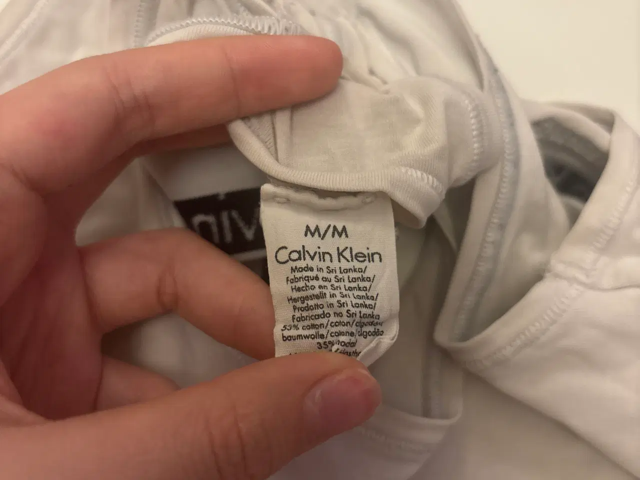 Billede 3 - Calvin Klein (sports top)