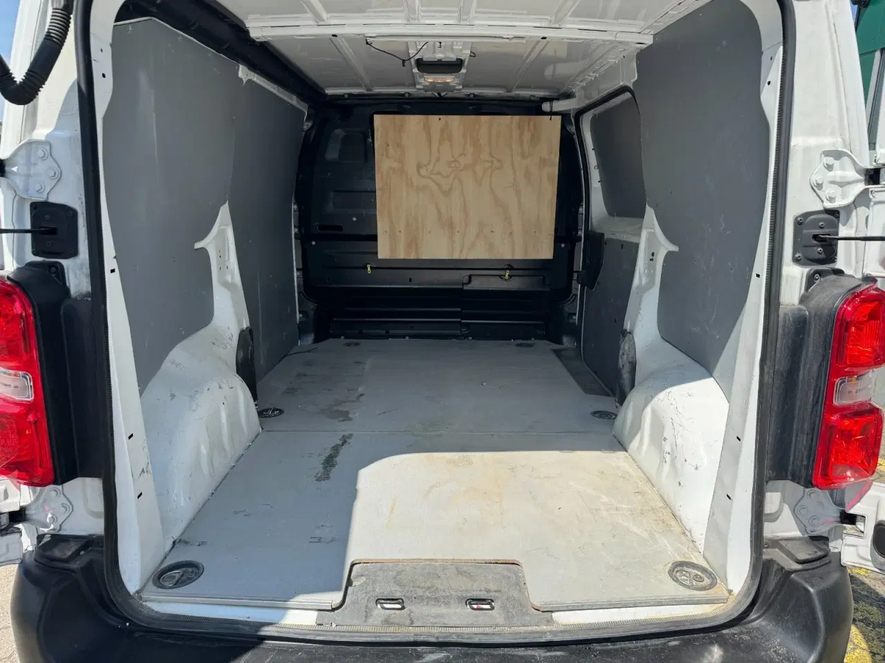 Billede 10 - Opel Vivaro 2,0 D 145 Enjoy L2V2 aut.