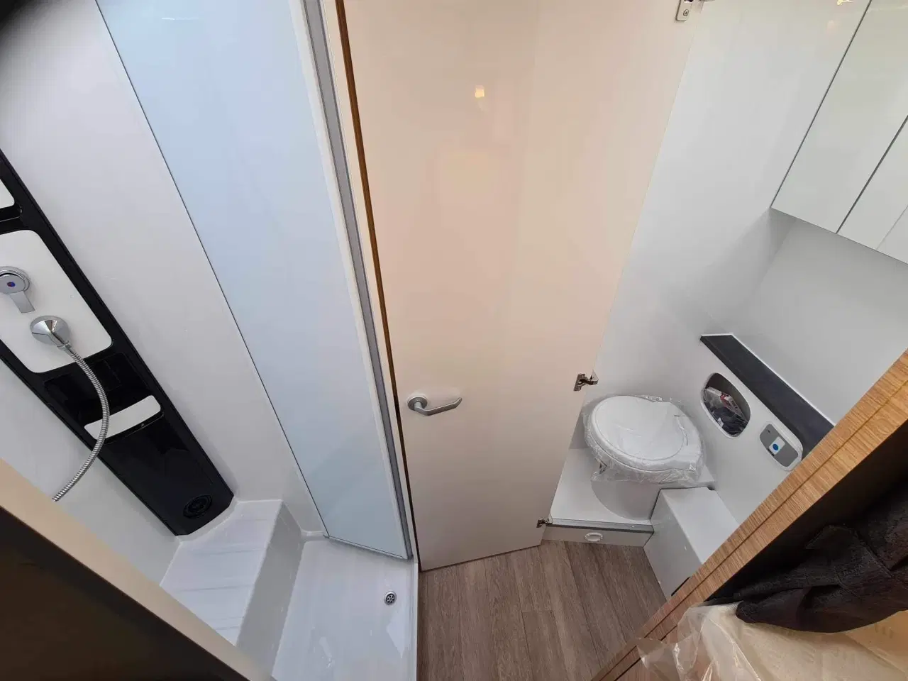 Billede 18 - 2024 - Hobby Optima De Luxe T70 GE Automatik