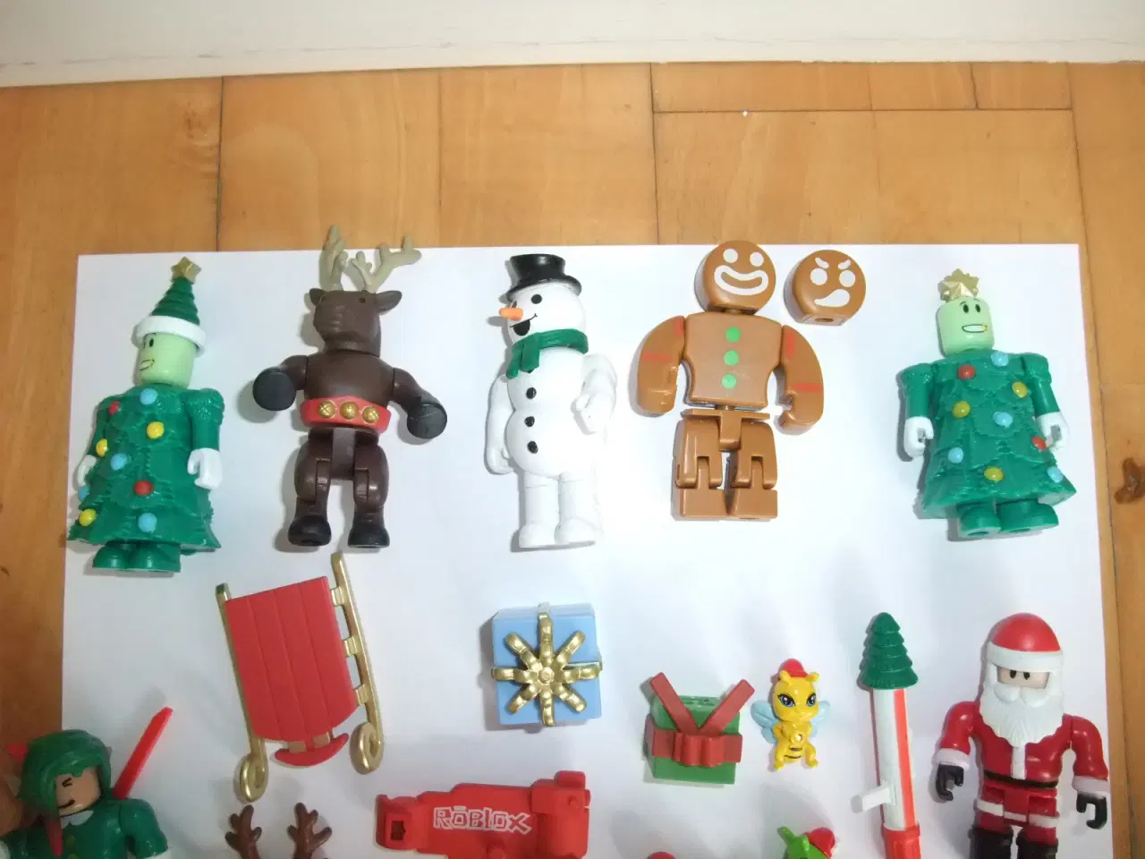 Billede 3 - Roblox Jule Figurer