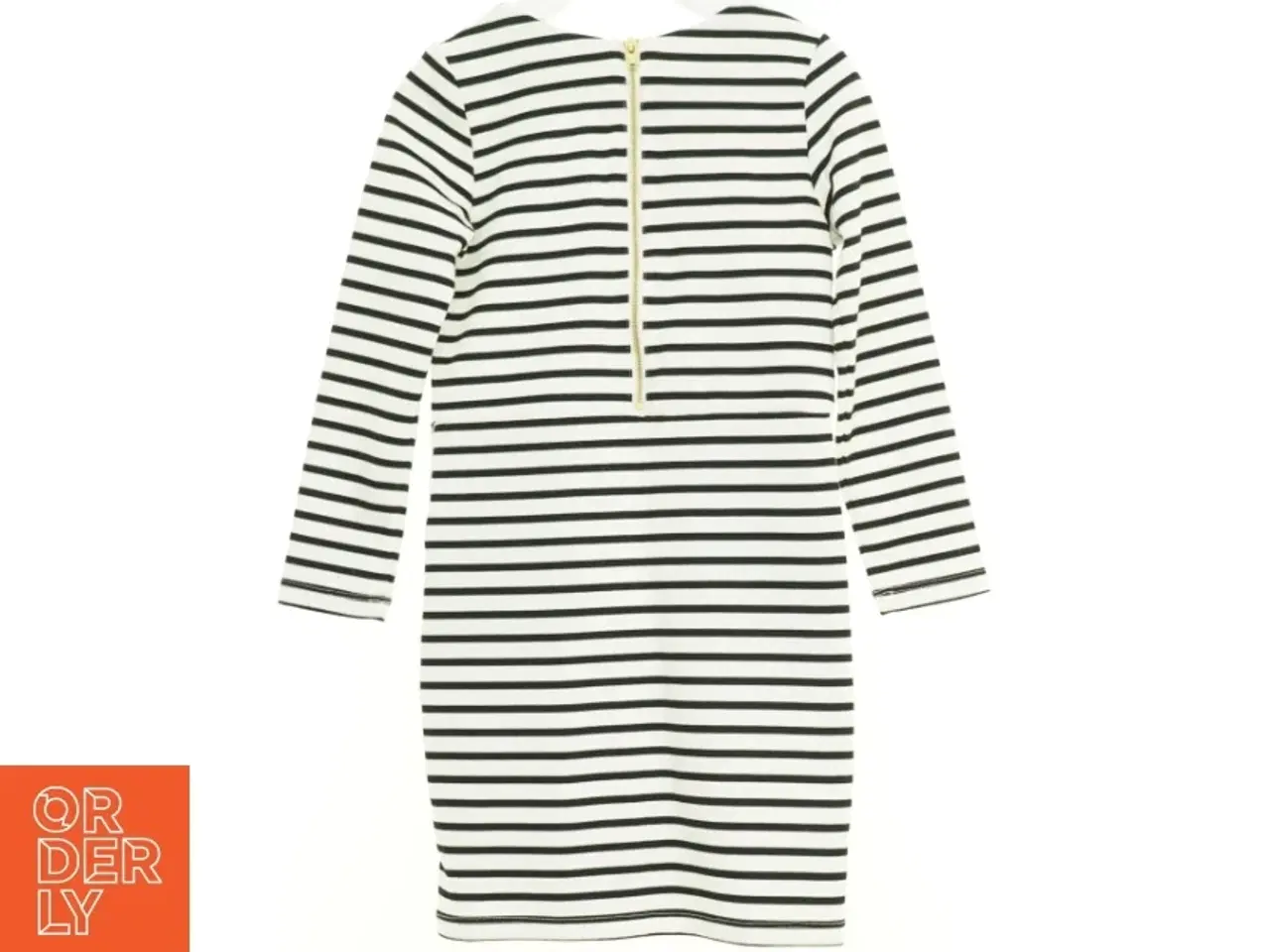 Billede 2 - Kjole fra H&M (str. 110 cm)