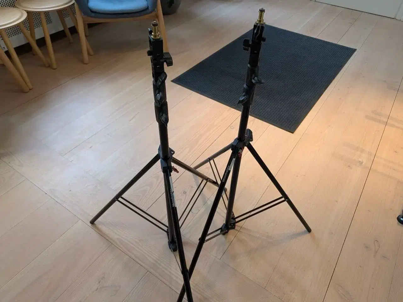 Billede 1 - 2 stk. 1052BAC Compact Photo Stand - MANFROTTO