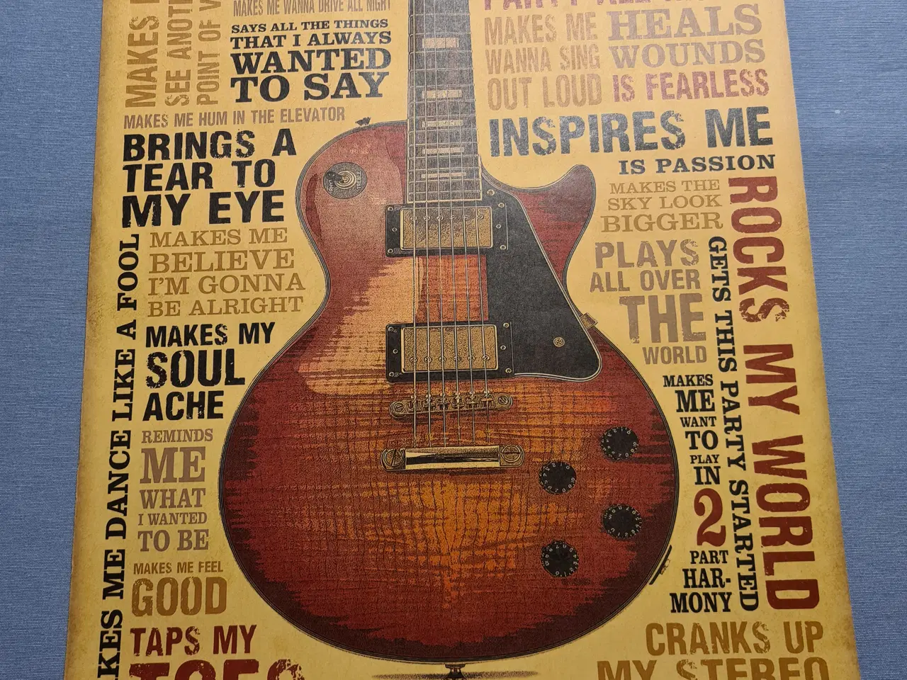 Billede 1 - NYE plakater med guitar og musik