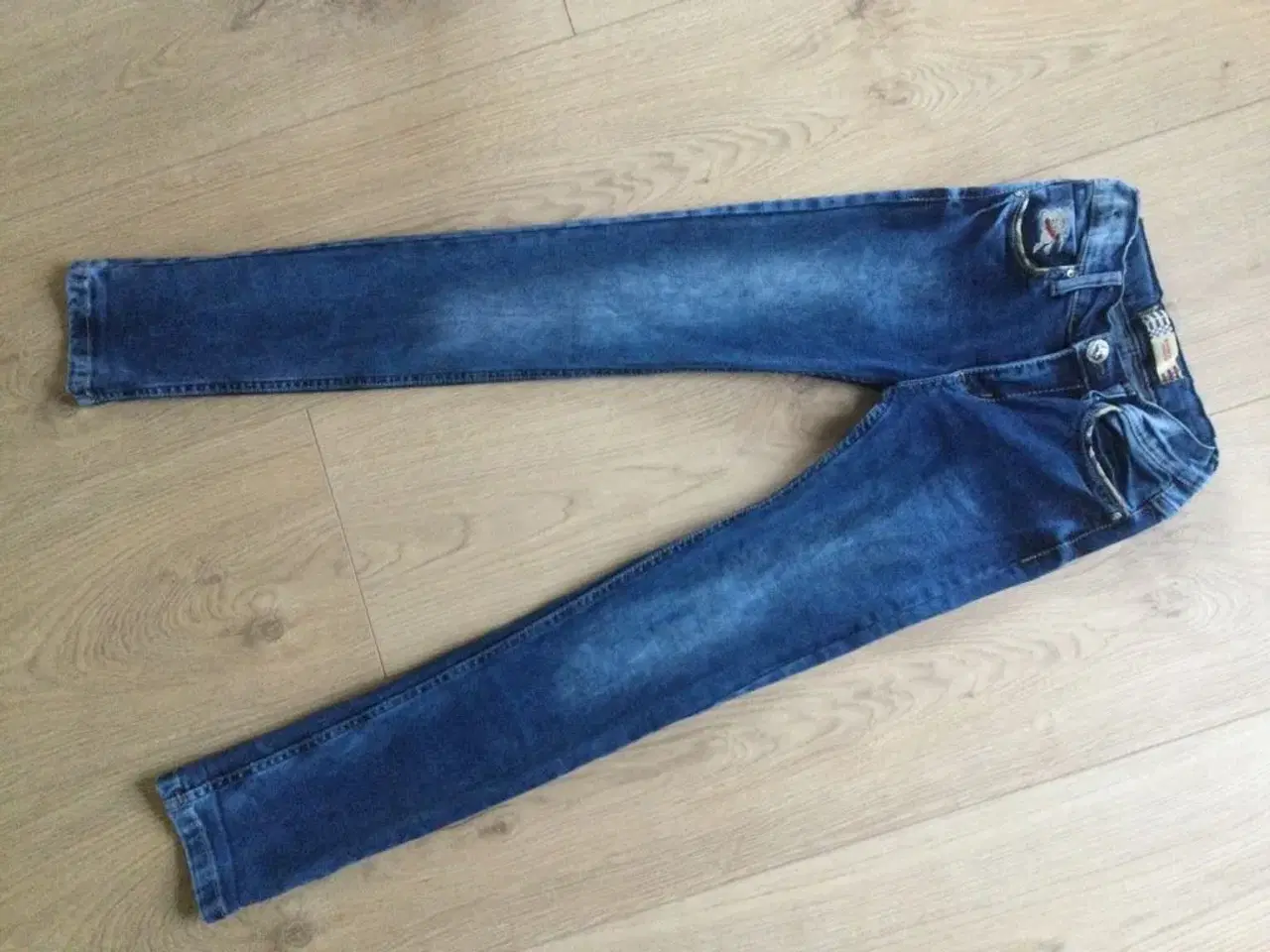 Billede 1 - Burberry Jeans  str. ?