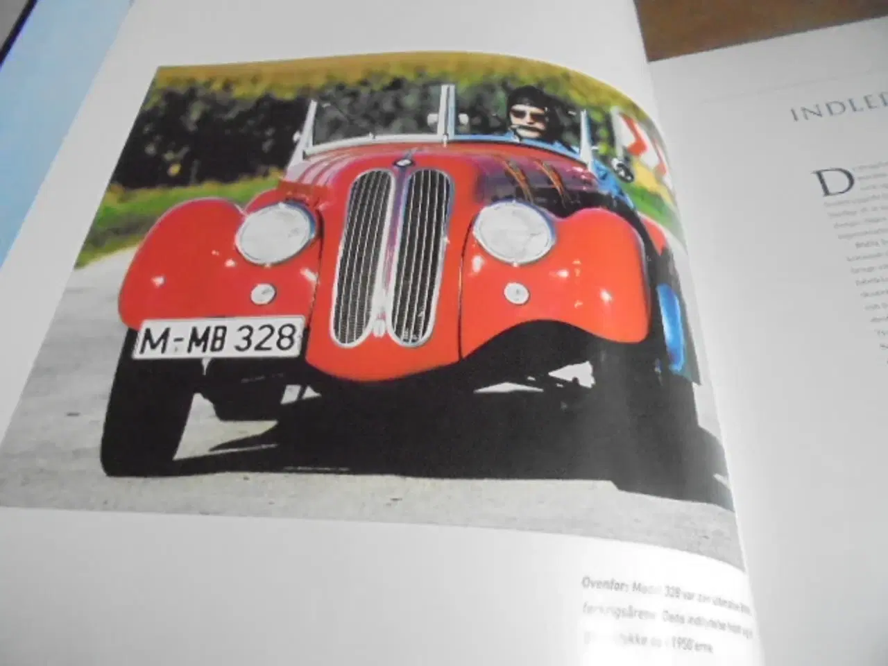 Billede 2 - Historien om BMW – stor og flot bog  