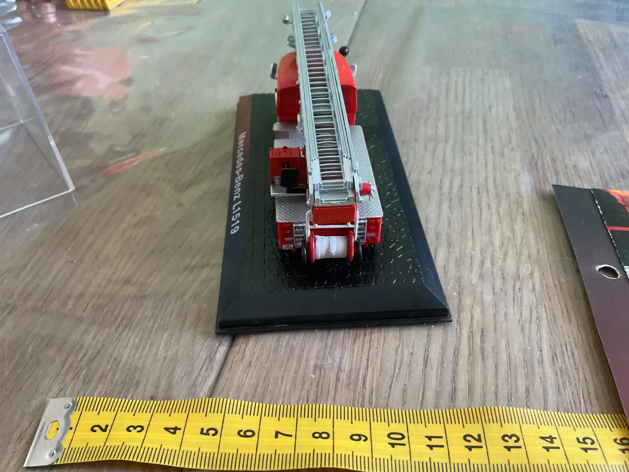 Billede 3 - Model brandbil Mercedes-Benz L 1519