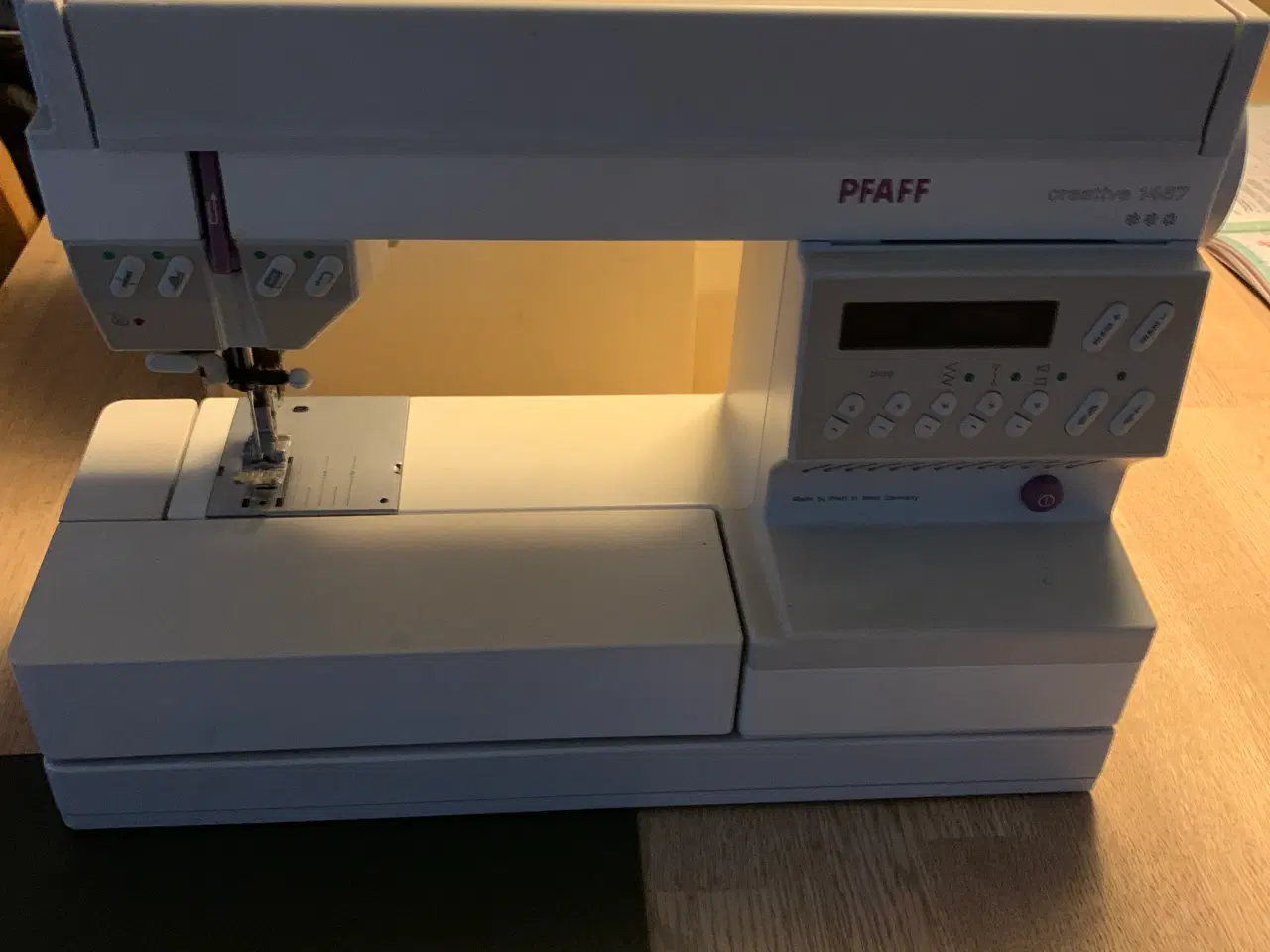 Billede 4 - PFAFF CREATIVE 1467. SOLGT