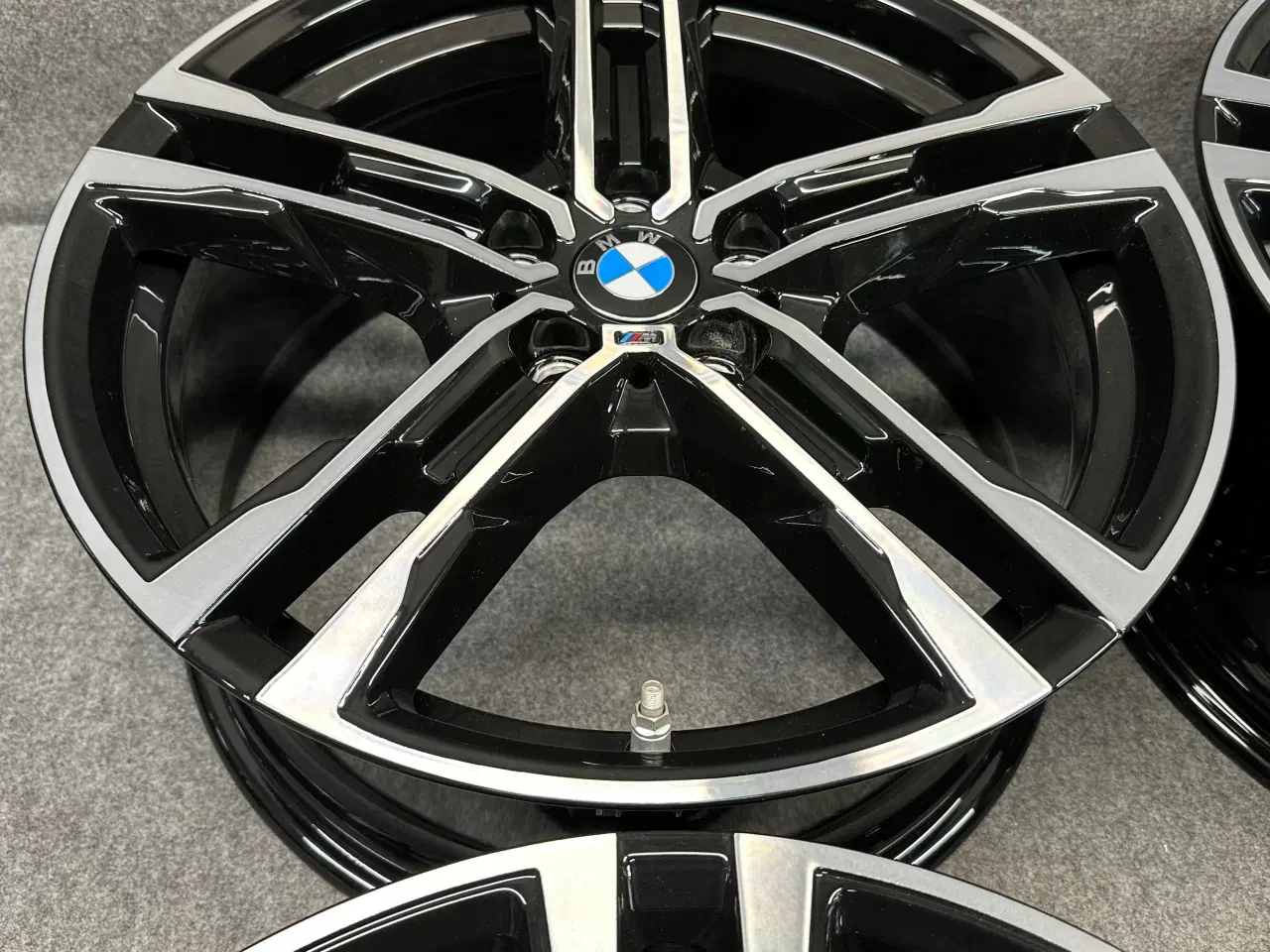 Billede 5 - BMW 1 2 F40 F45 F46 M PAKKET 18” 556M