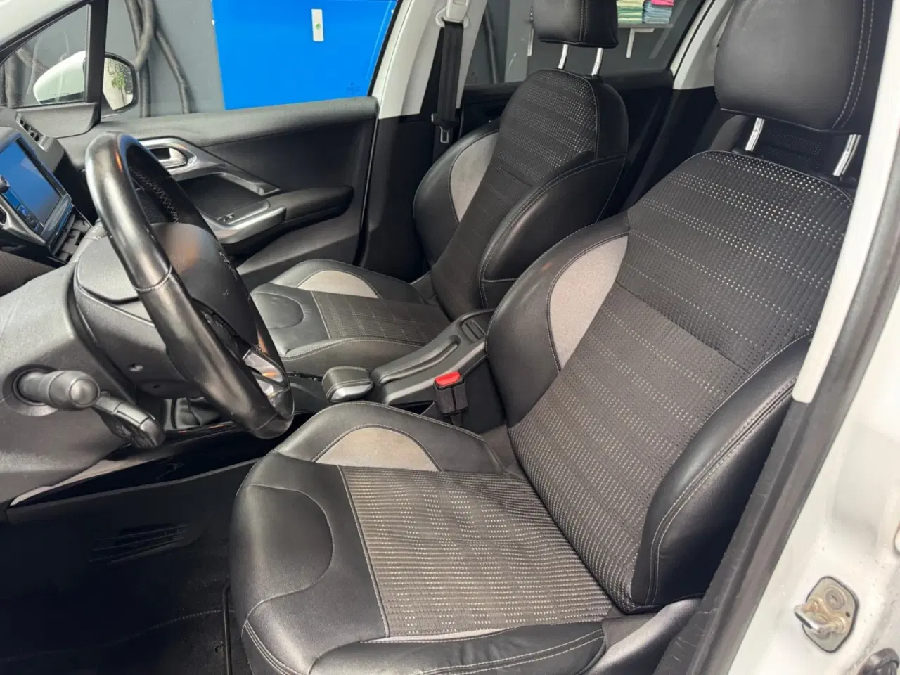 Billede 8 - Peugeot 2008 1,6 BlueHDi 100 Allure