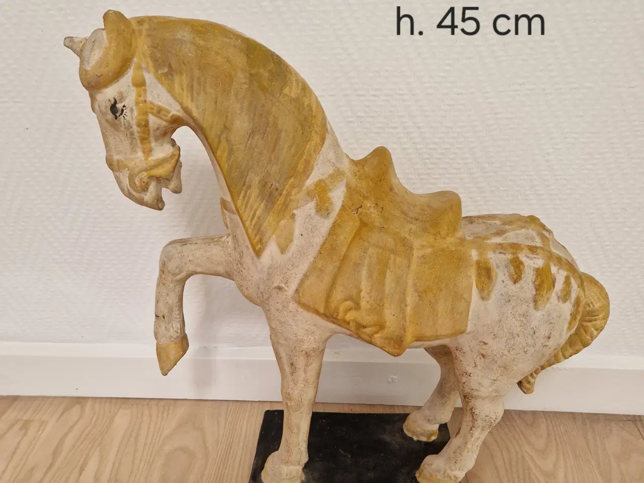 Billede 1 - Hest i keramik 