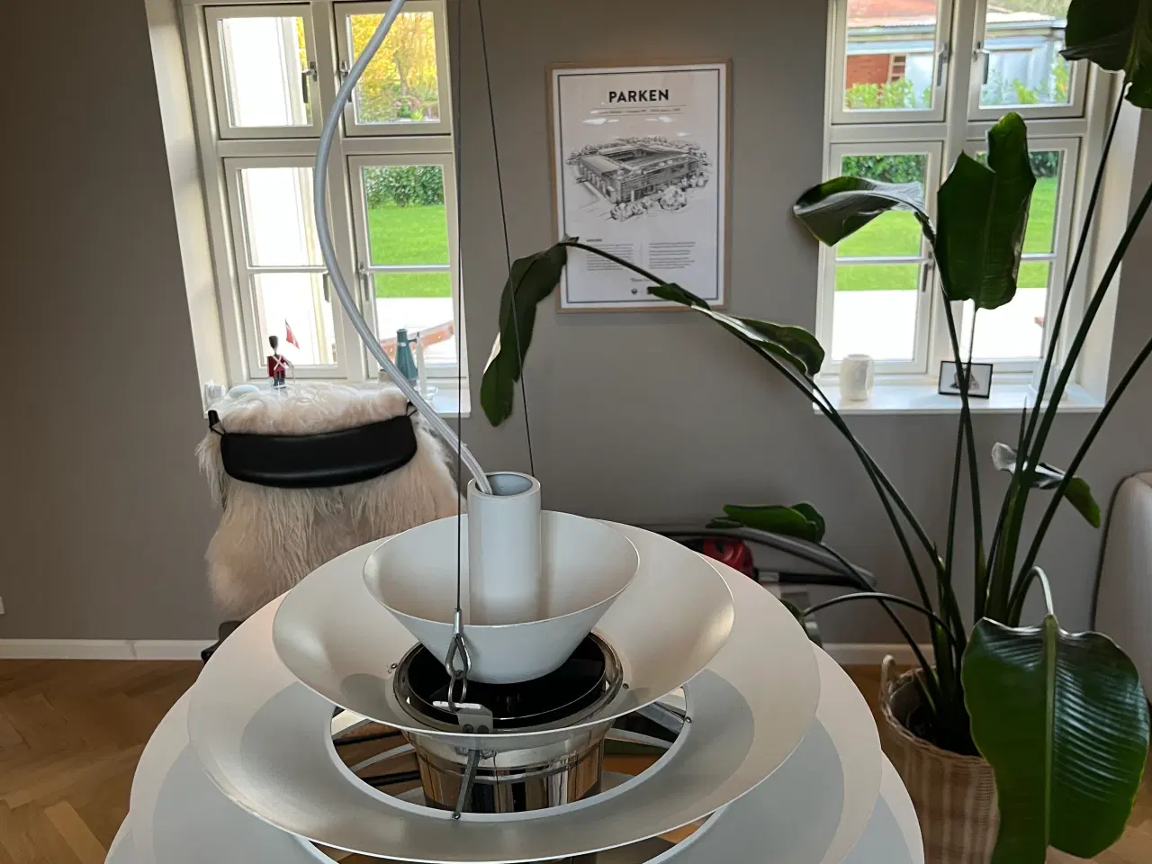 Billede 2 - PH Louvre / Kuglen