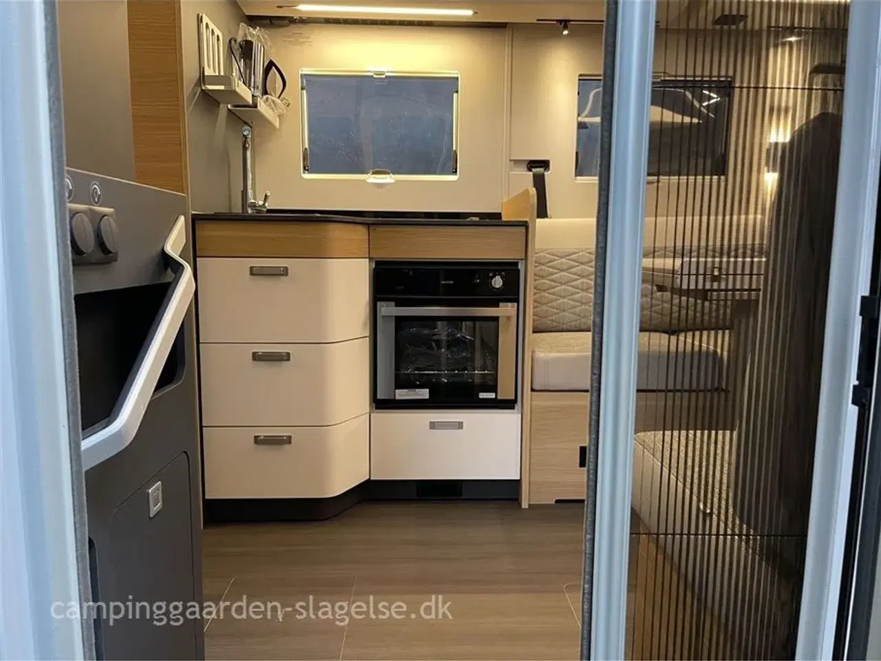 Billede 3 - 2024 - Adria Sonic Plus 700 DL   VOGNEN ER PÅ LAGER - NEDSAT KR 85.913,-