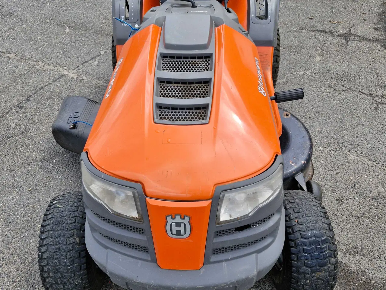 Billede 2 - Husqvarna LT152 Havetraktor ENGROS