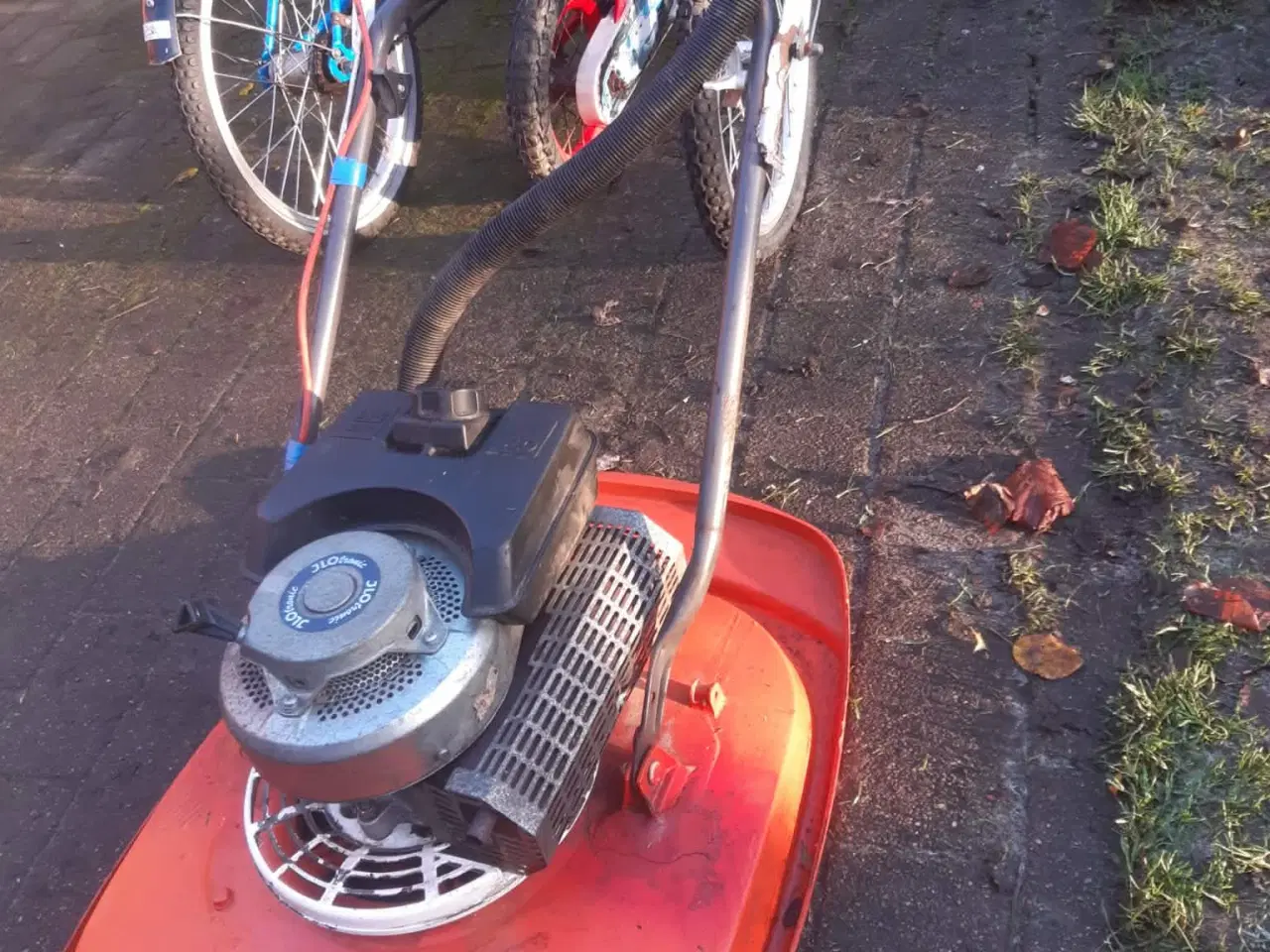 Billede 2 - Flymo luftpudeklipper med Ilo motor