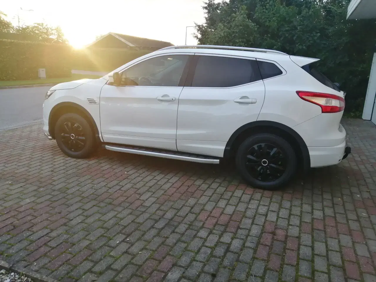 Billede 2 - Qashqai, Tpms, vinterdæk + nye hjulkapsler