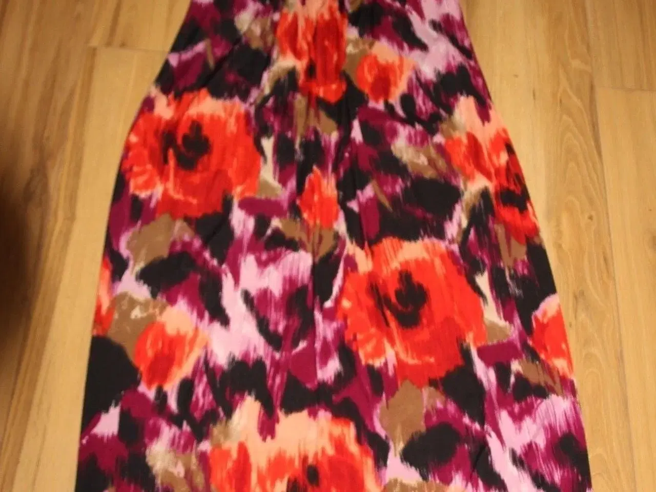 Billede 4 - Maxi kjole.Fra Ronnie Nicole Brandet-Str.44