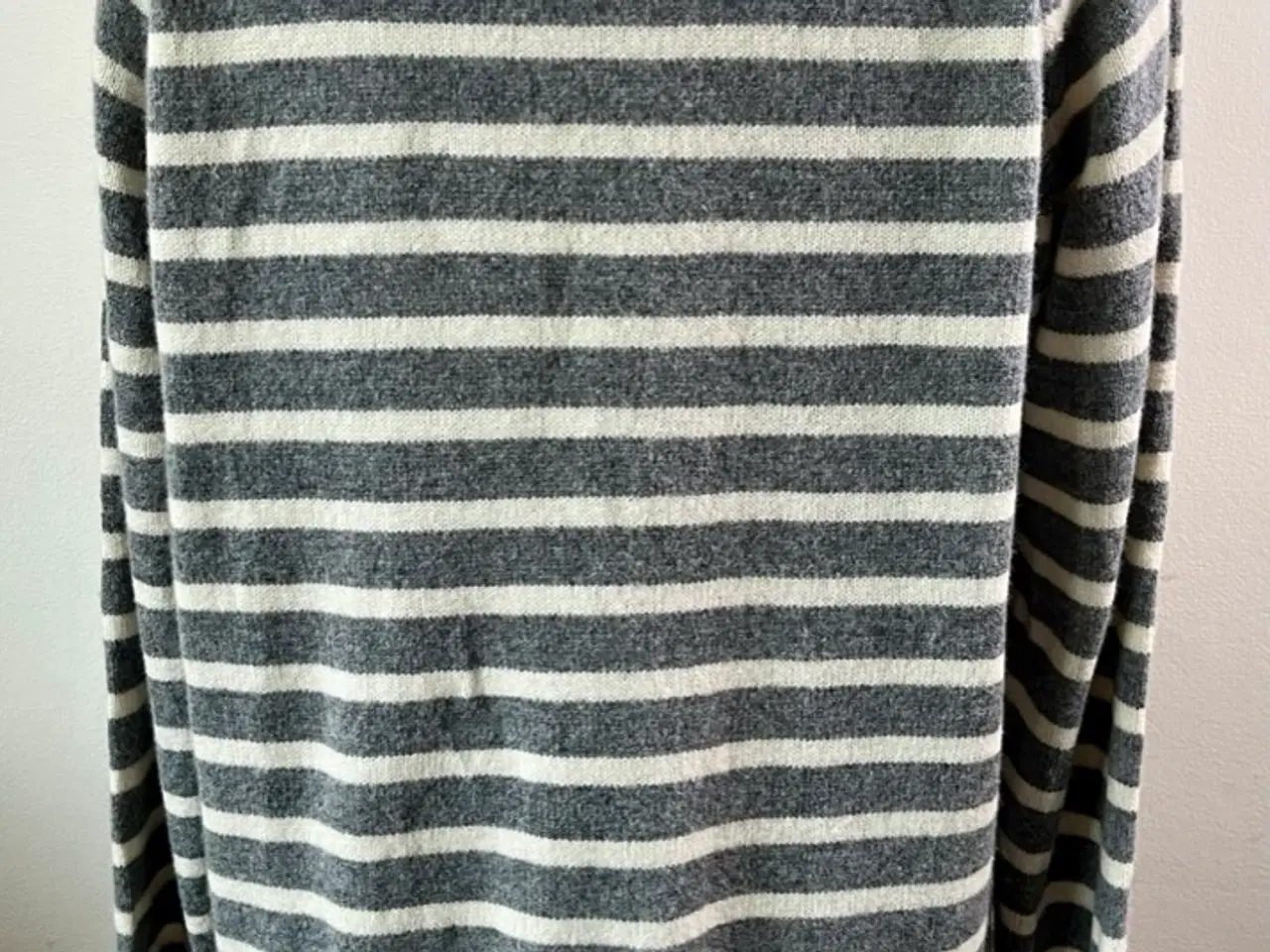 Billede 5 - GANNI, stribet strikbluse, str XL