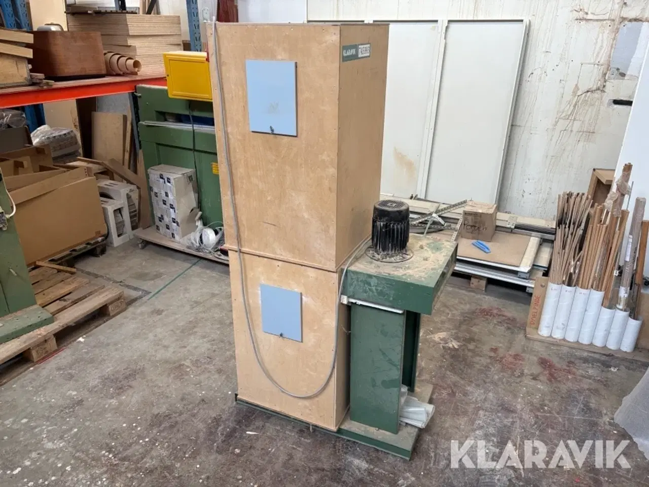 Billede 1 - Spånsugningskasse