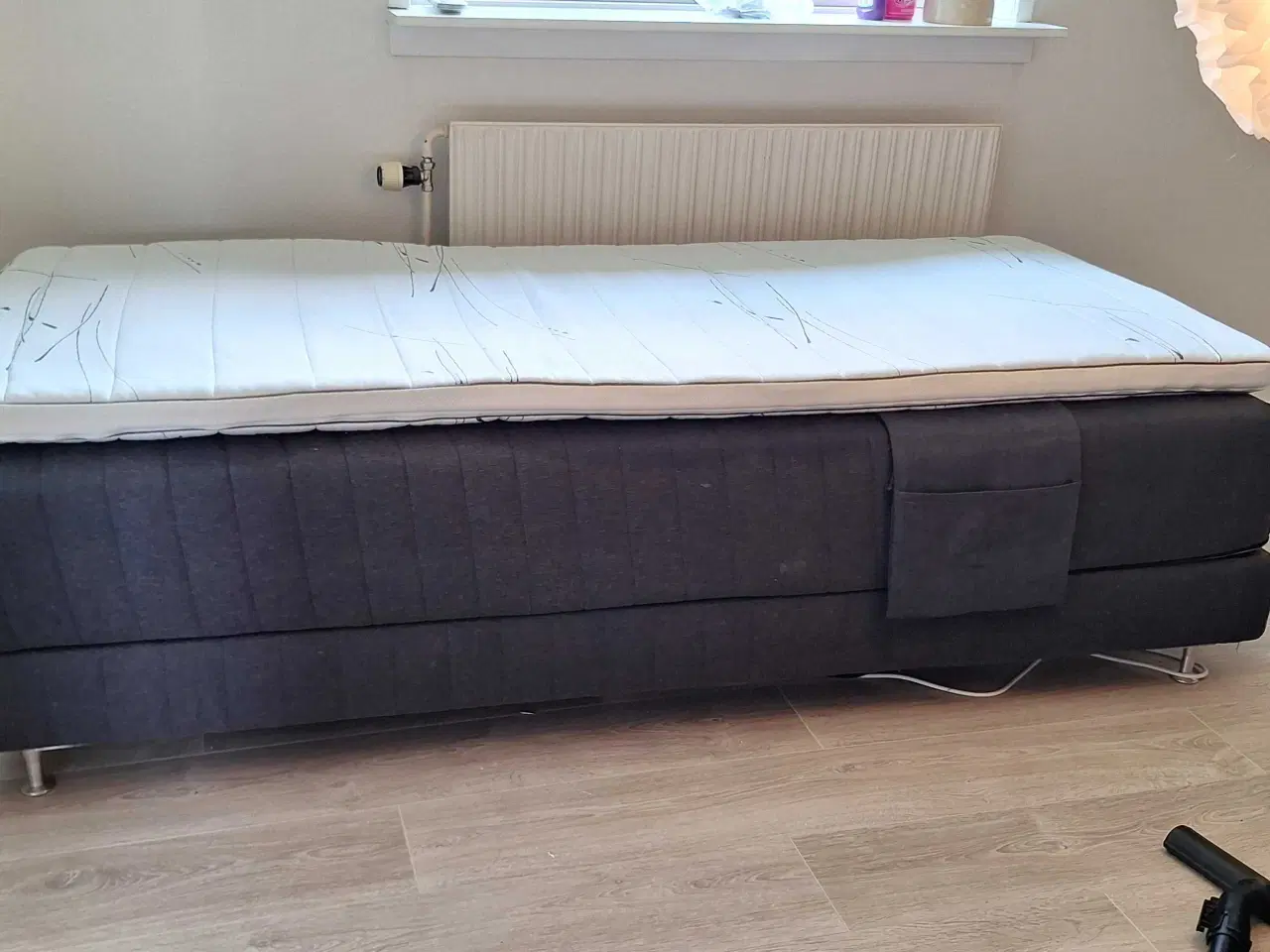 Billede 6 - Elevationsseng Med lys og massage 