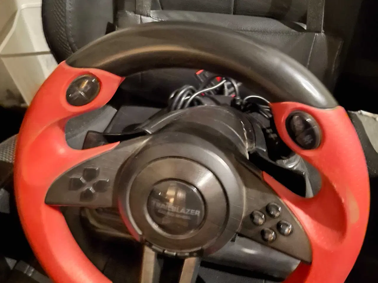 Billede 2 - Trailblazer Racing Wheel + Pedaler 1 år gammelt 