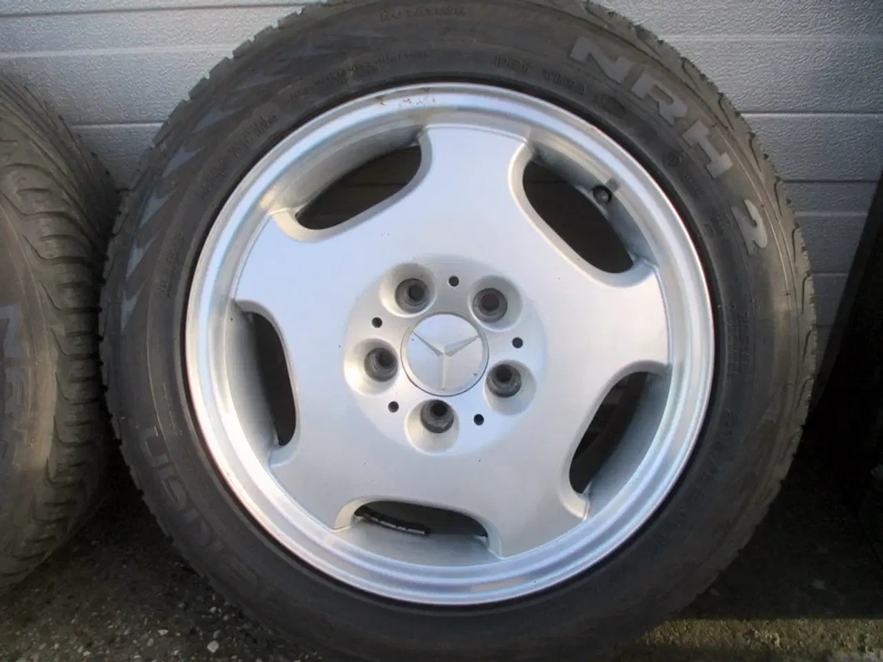 Billede 8 - 16" Mercedes 5X112 ET41 215/55/16 sommerdæk