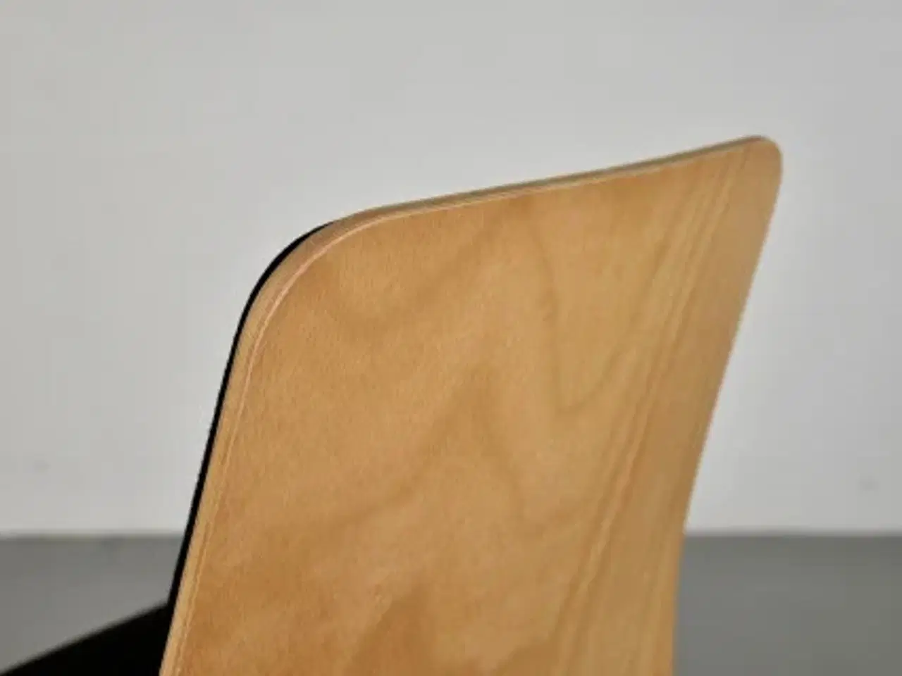 Billede 6 - Rbm kontorstol af bøg med sort polster