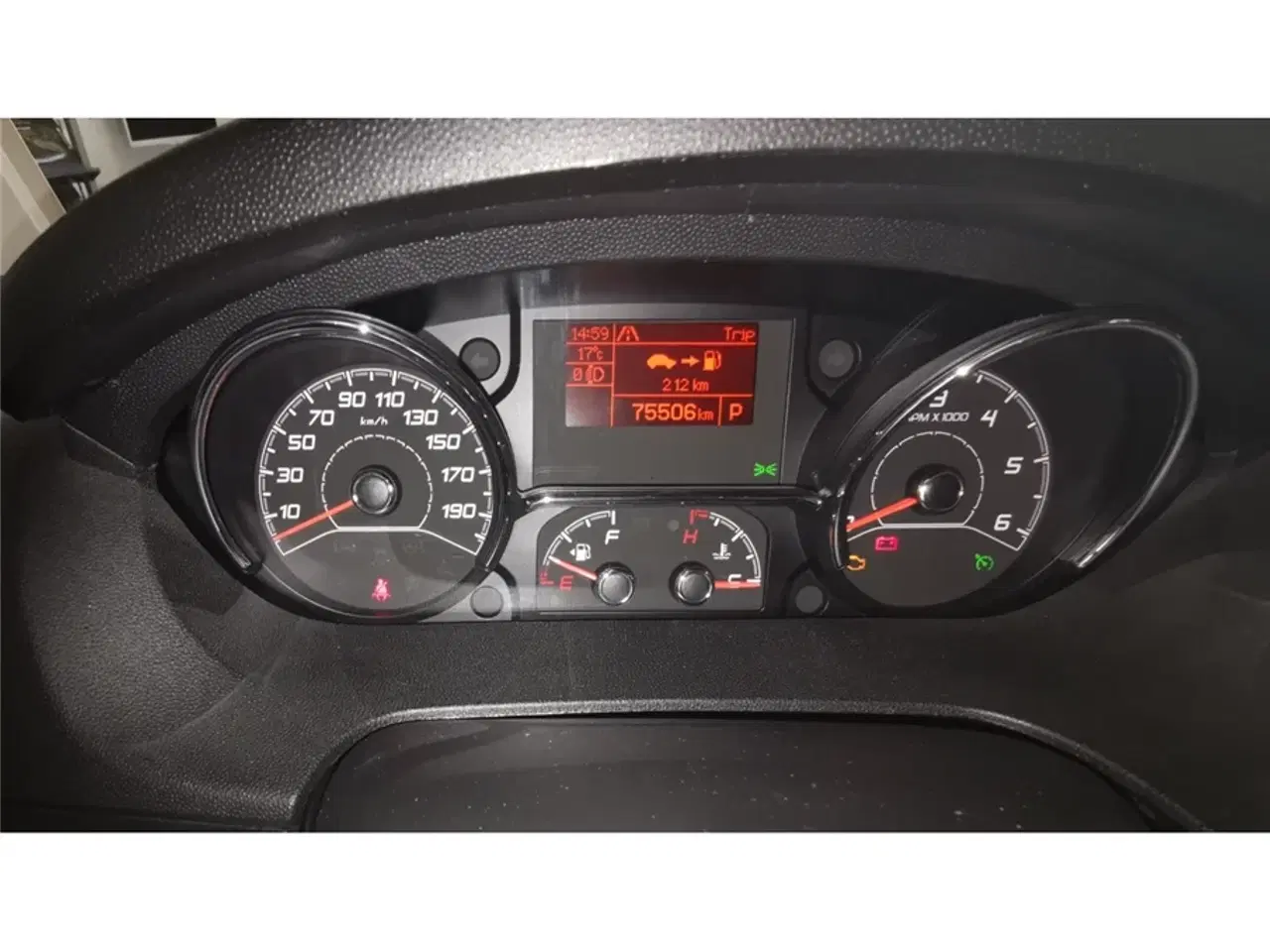 Billede 12 - 2020 - Carthago c-tourer I 144 LE Fantastisk helintegreret autocamper. 9-trins automatgear, automatisk klimanlæg i førehuse, Multimediasystem inkl. navigation og DAB+