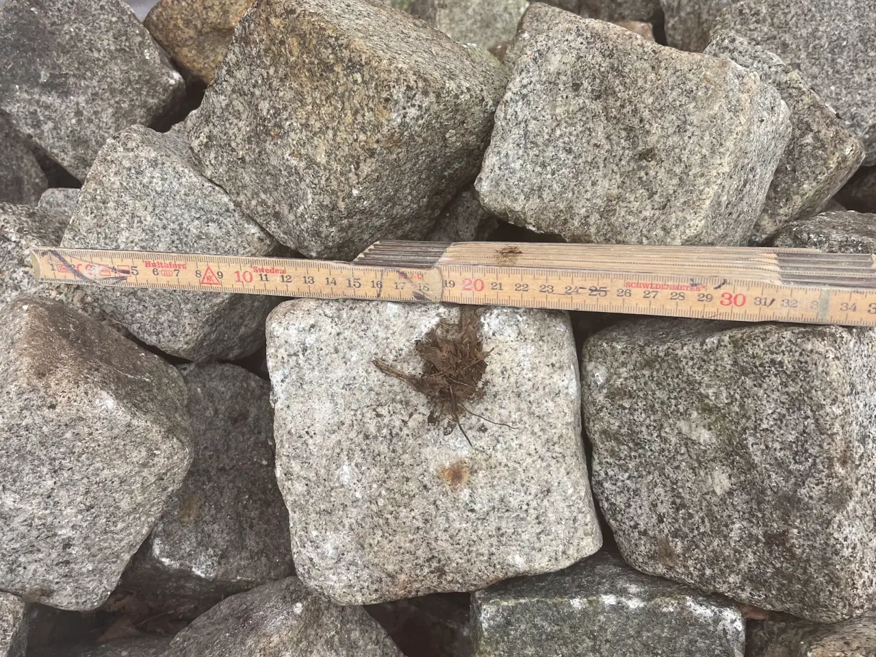 Billede 5 - Grå Chaussesten 